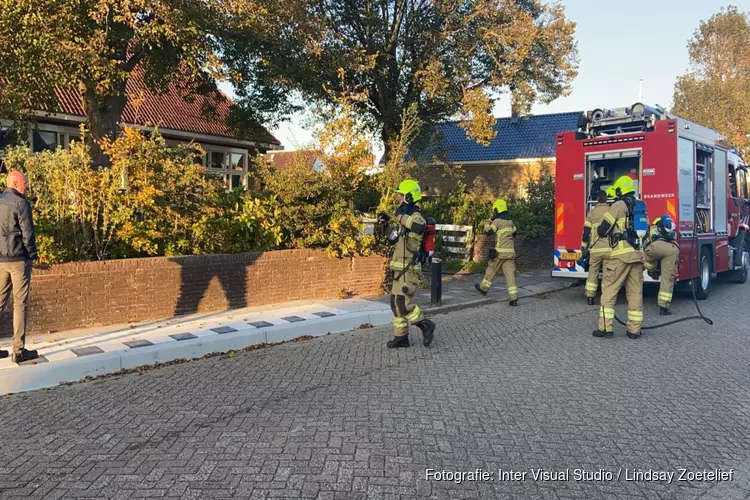 Brand in voormalig schoolgebouw Den Oever