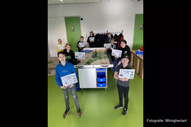 Team Wiringherpeppel wint creativiteitsprijs in First Lego League