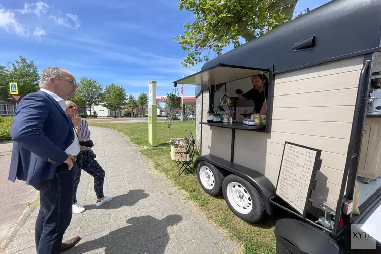 Verkoop van koffie, thee en lokale producten bij Mobipunt Mobikar in gebruik genomen