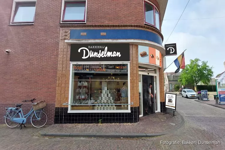Bakkerij Dunselman opent nieuwe winkel Hippolytushoef
