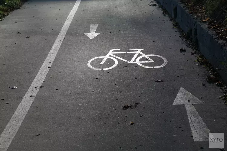 Duurzaam fietspad van circulair beton in Middenmeer