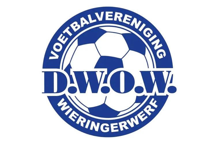 Zaalvoetbalsters DWOW hard onderuit bij start competitie