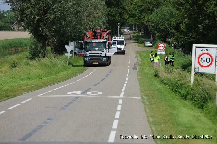 Weer ongeluk op gevaarlijke kruising in Slootdorp: vrachtwagen rijdt voetganger aan