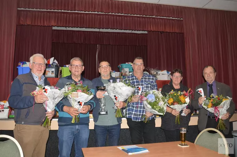 Ben Ducheine en Henk ten Hoeve winnen klaverjasweekend